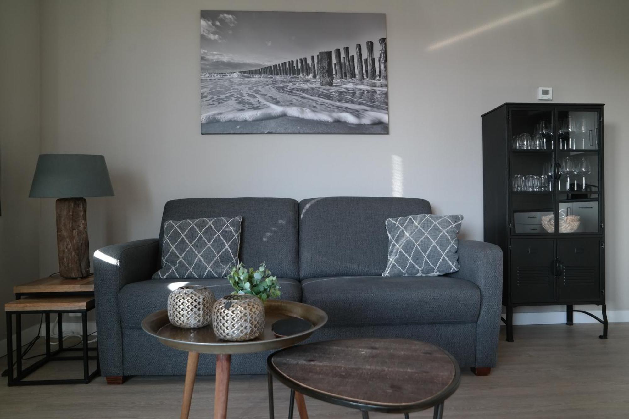 Bloom, Deurloo 53-10 Apartment